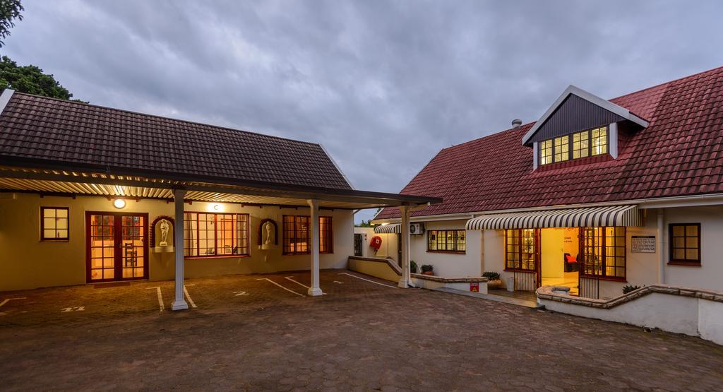 Zesty Guesthouse Port Edward Eksteriør billede